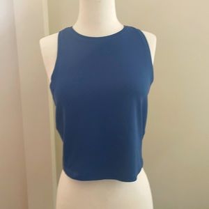 Athleta Conscious Crop